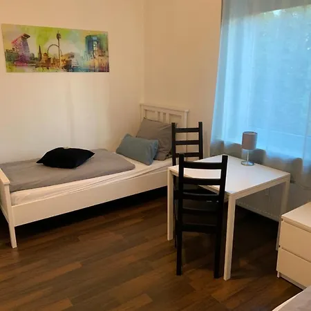Zum Armen Mann Dusseldorf