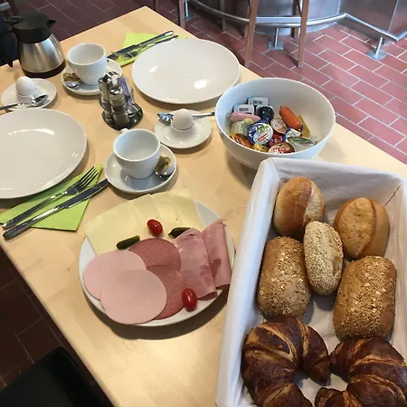 Zum Armen Mann 住宿加早餐酒店