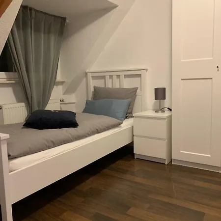 Zum Armen Mann Nocleg ze śniadaniem 3*